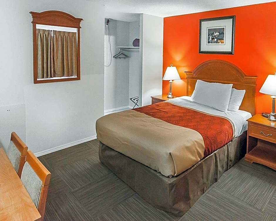 Econo Lodge Inn & Suites Drumheller