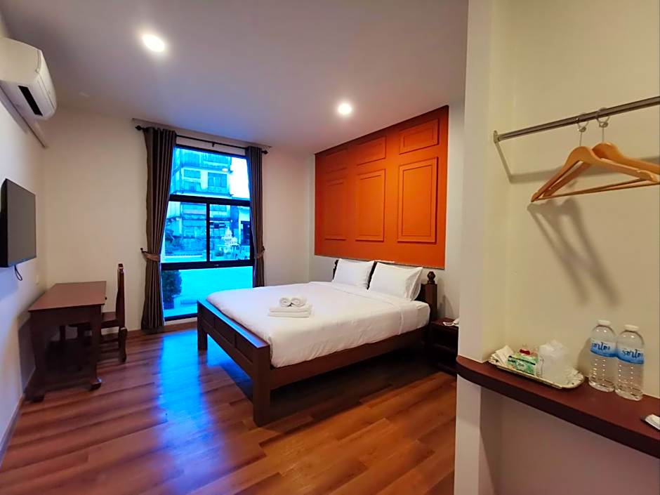 โรงแรมรชาโขง Racha Khong Hotel