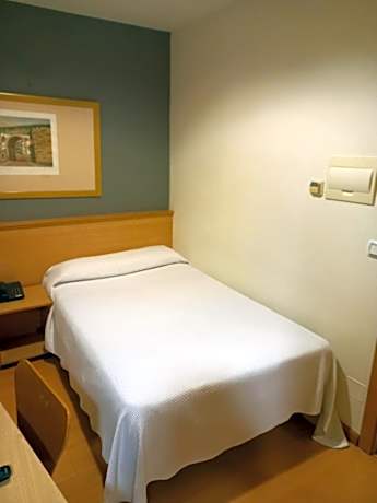 Single  Interior Room