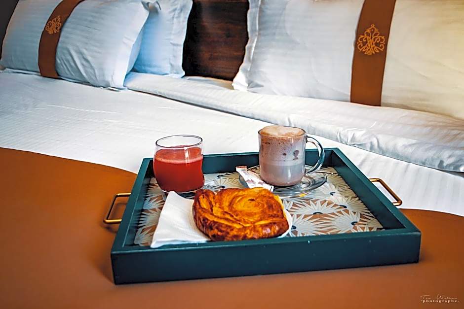 Le Louvre Hotel & Spa