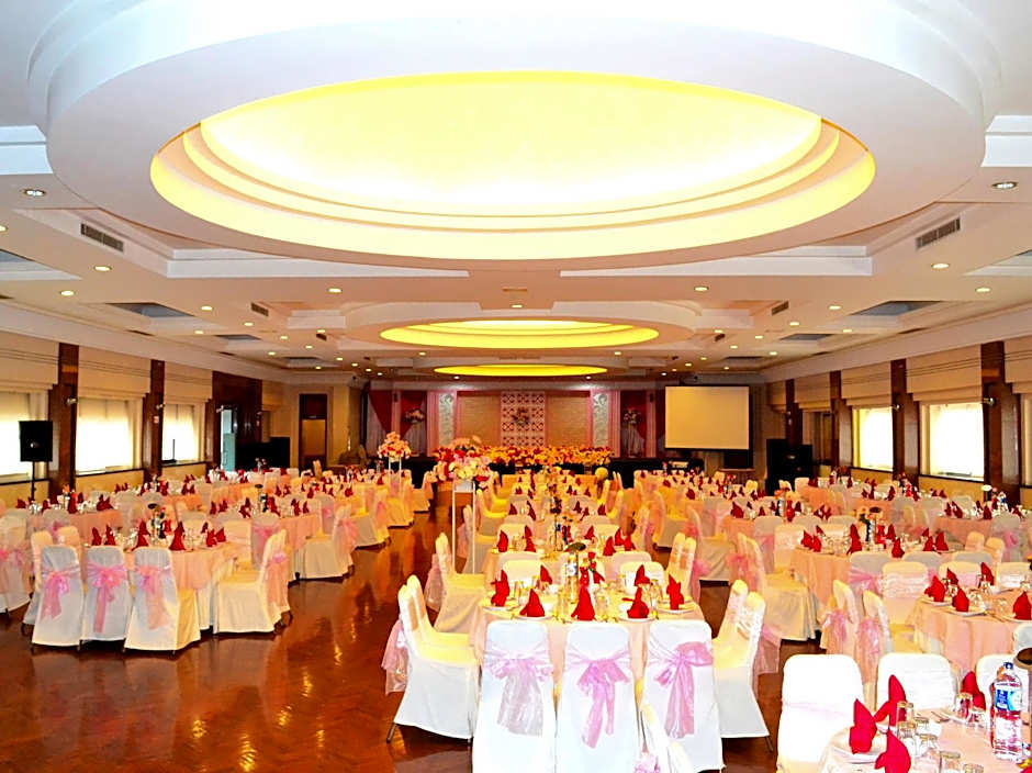 Metro Park View Hotel Kota Lama Semarang