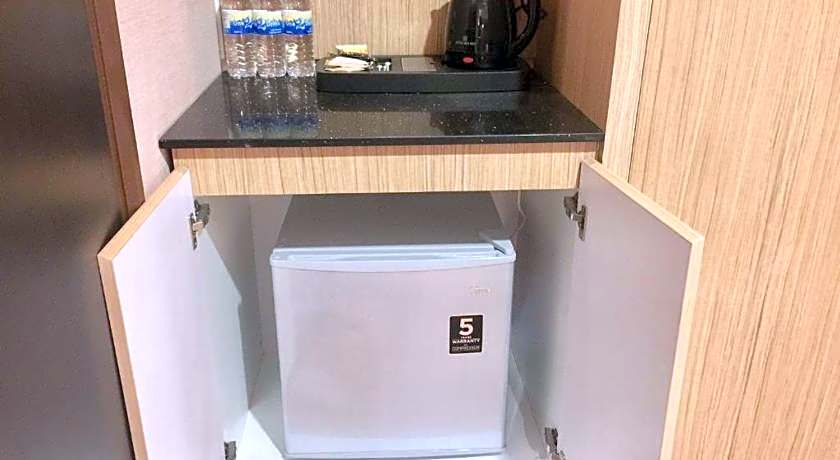 Hotel Holmes Gelang Patah