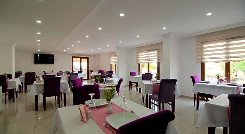 defne otel