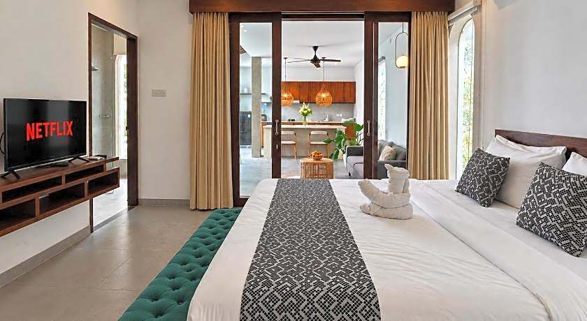 Apple Villa and Studio Seminyak