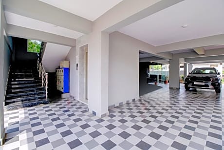 Super OYO Flagship Hotel CJ Pride