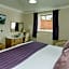 New Holmwood Hotel