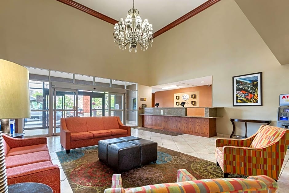 Comfort Suites Southfield