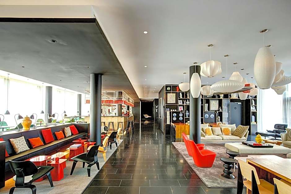 citizenM Paris Charles de Gaulle Airport