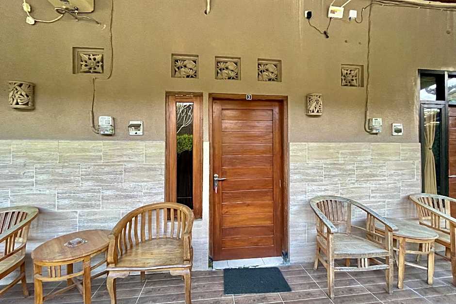 Mongan Homestay Beside The Belulang Hot Spring