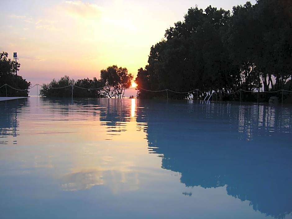 illicini stabilimento balneare e albergo