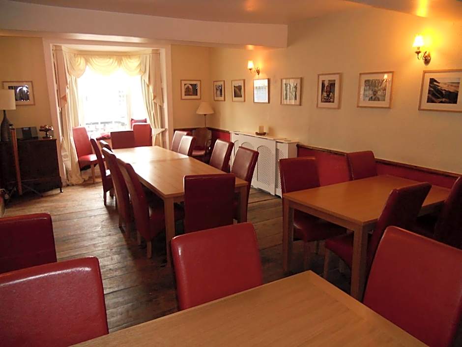 The White Lion Hotel