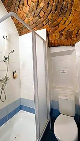 Quadruple Room with Shower