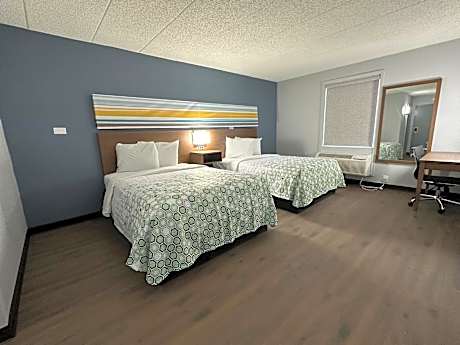 Suite Room with Two Double Beds Non-Smoking