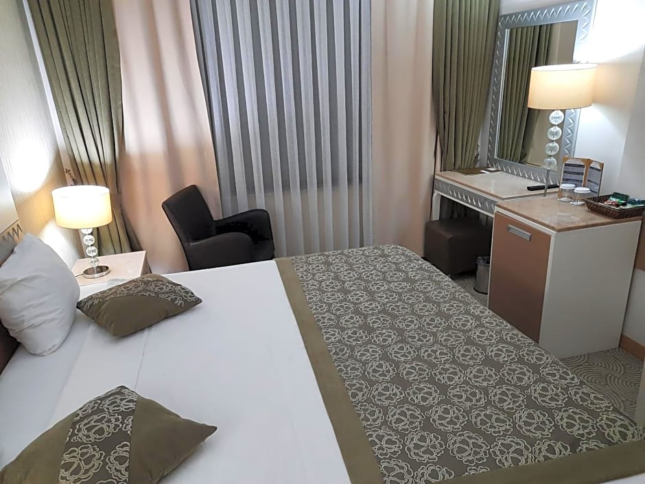 Nadir Business Hotel