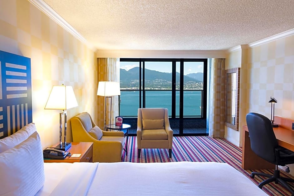 Pinnacle Hotel Harbourfront