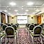 Crowne Plaza London Ealing By IHG