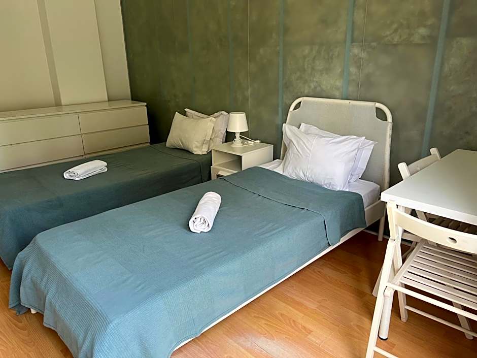 Smile4Porto Guest House