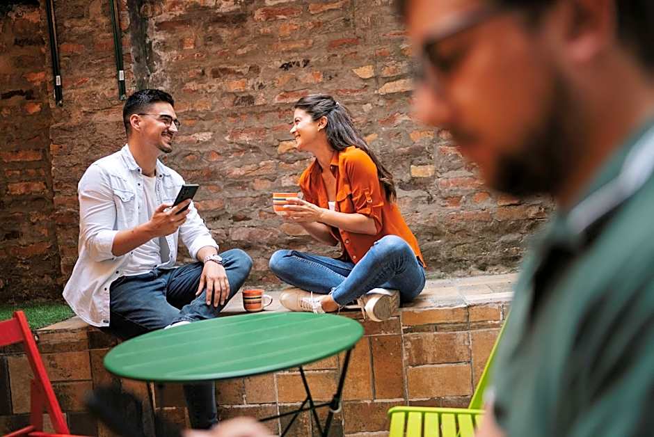 New Generation Hostel Como Lake