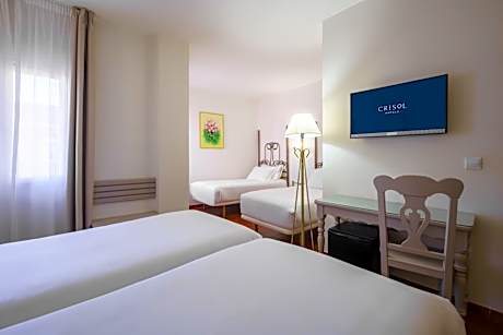 Classic Quadruple Room