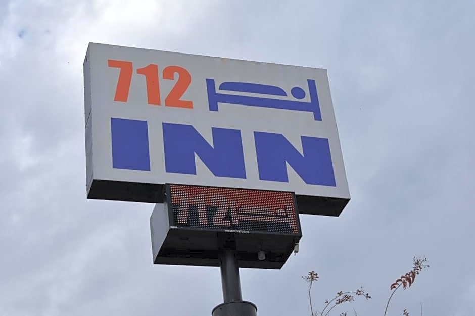 712 Inn