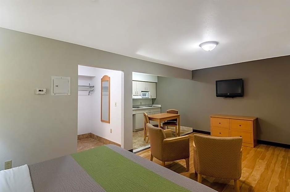 Studio 6-Lubbock, TX - Medical Center