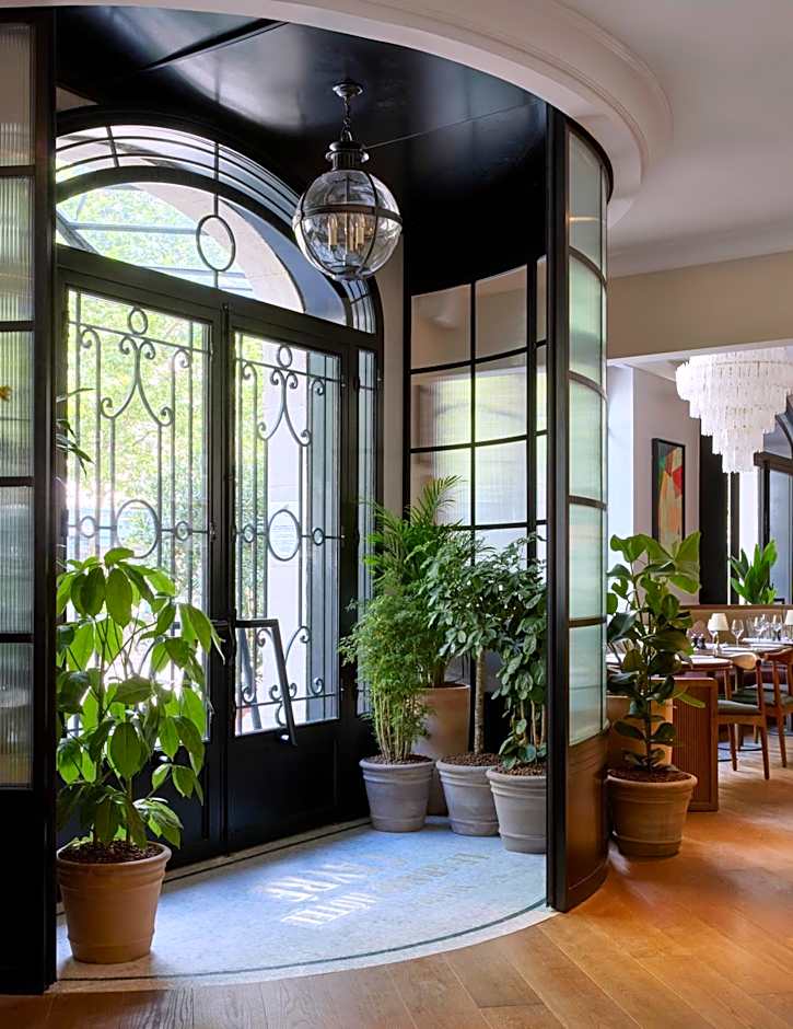 MIIRO Le grand hotel Cayre