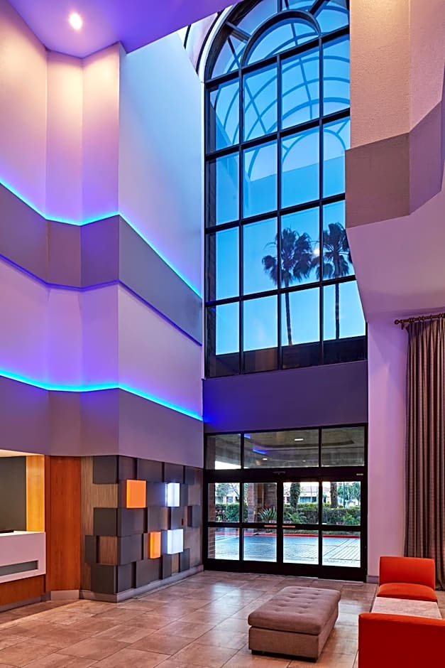 Best Western Plus Meridian Inn & Suites, Anaheim-Orange
