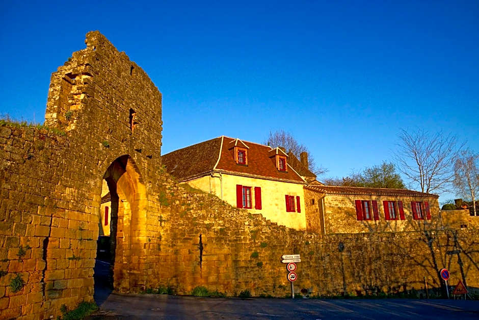 1 logis à Domme - Piscine & SPA
