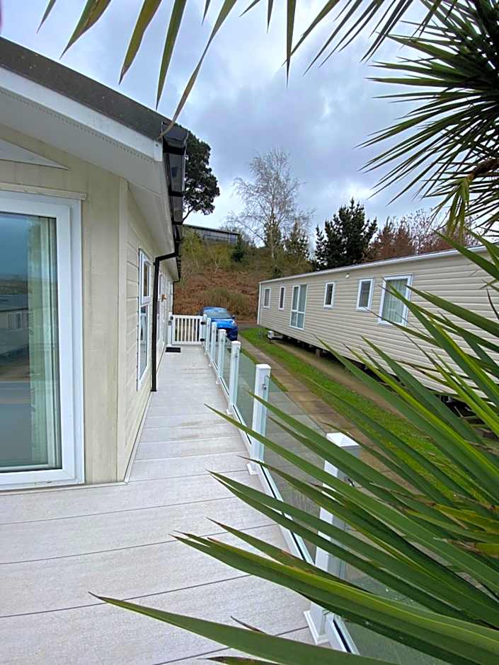 Palm lodge luxury holiday home