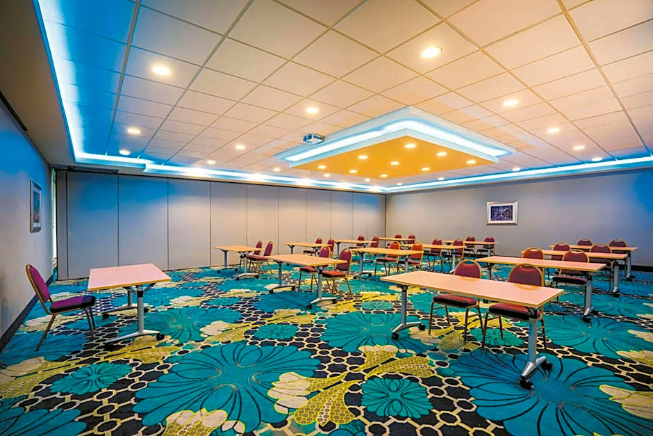 La Quinta Inn & Suites by Wyndham Baltimore South/Glen Burnie