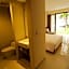 Grand La Walon Hotel