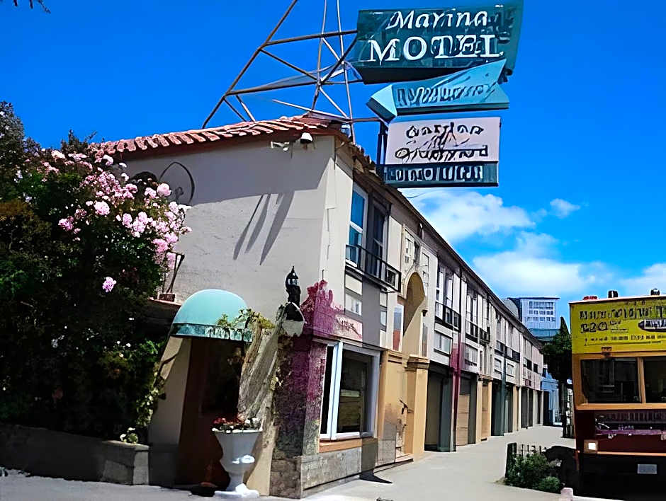 Marina Motel