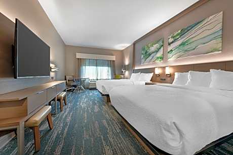 Queen Room with Two Queen Beds - Disability Access