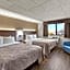 Quality Inn & Suites Downtown