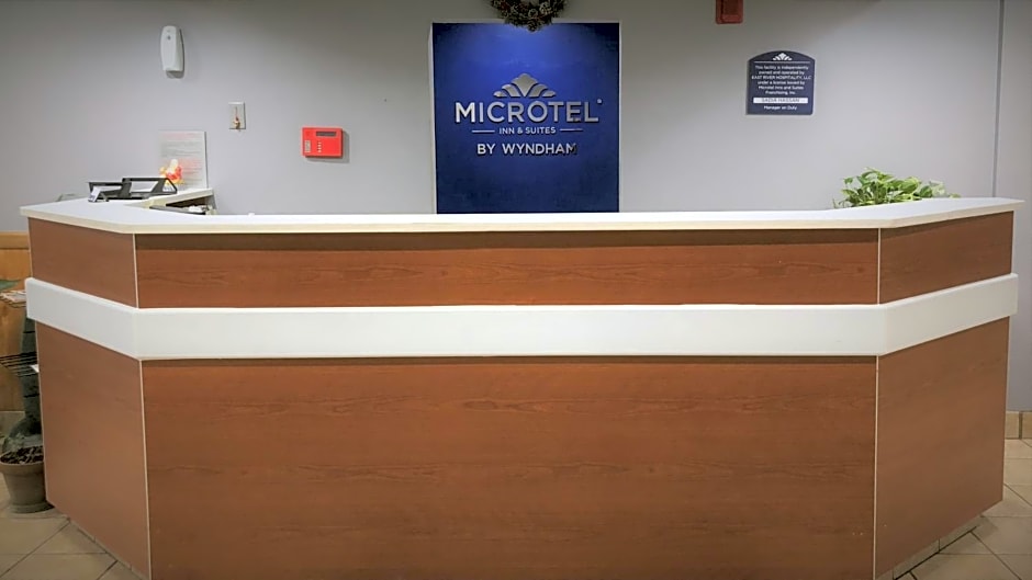 Microtel Inn & Suites by Wyndham Augusta Riverwatch