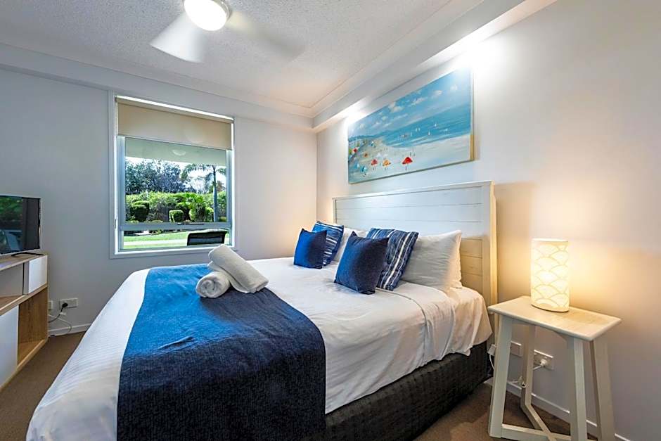 Pacific Marina Apartments