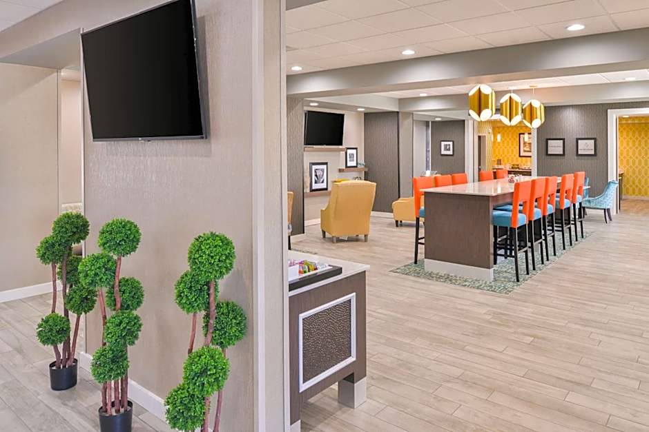 Hampton Inn By Hilton Emporia, KS