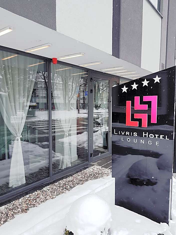 Livris Hotel