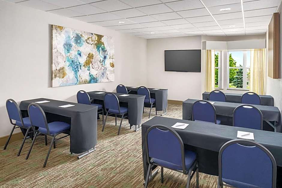 Homewood Suites By Hilton Rochester/Henrietta