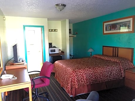 Queen Room