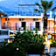Hotel Galaxias