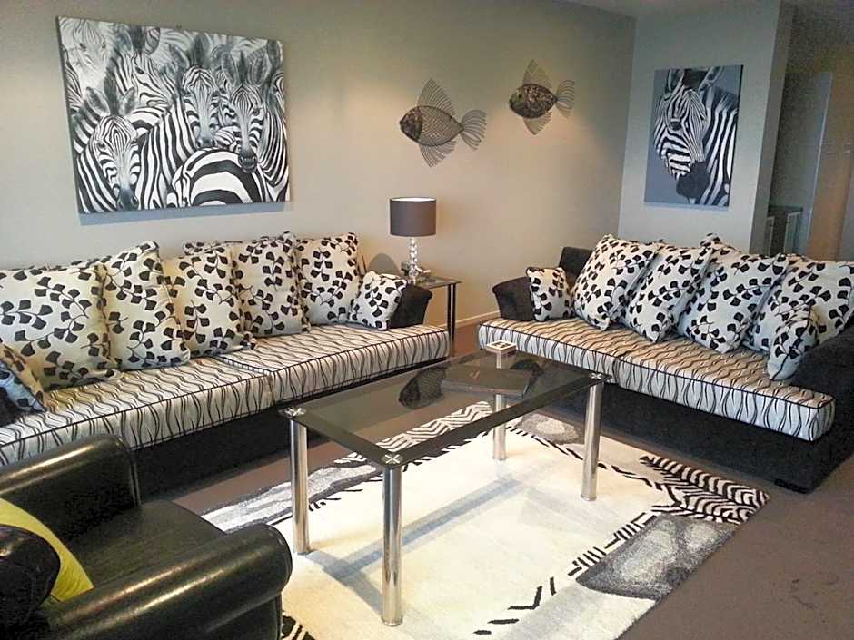 Sovereign Pier On The Waterways