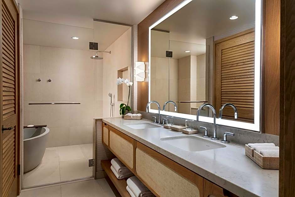 Mauna Kea Beach Hotel, Autograph Collection by Marriott