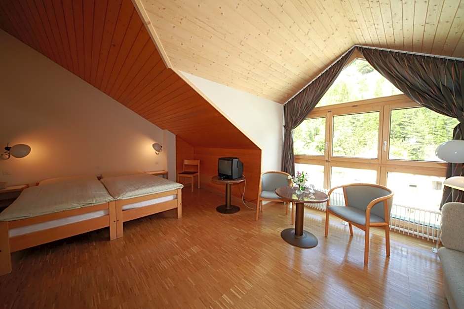 Hotel Albula & Julier