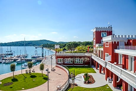 Hotel Villa Garuti