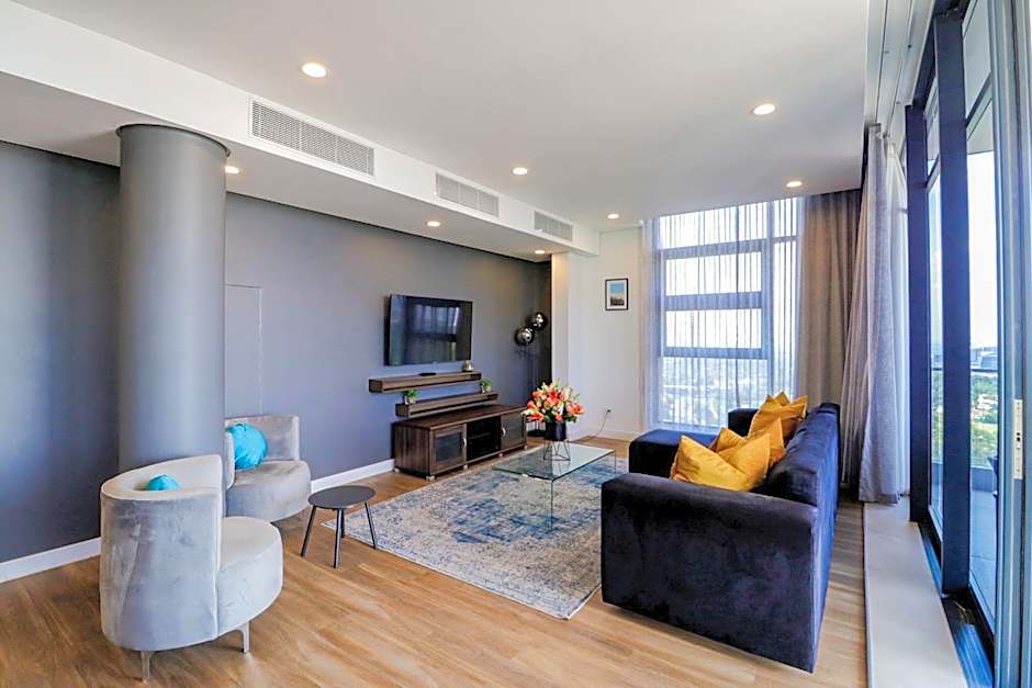 Reserved Suites Illovo