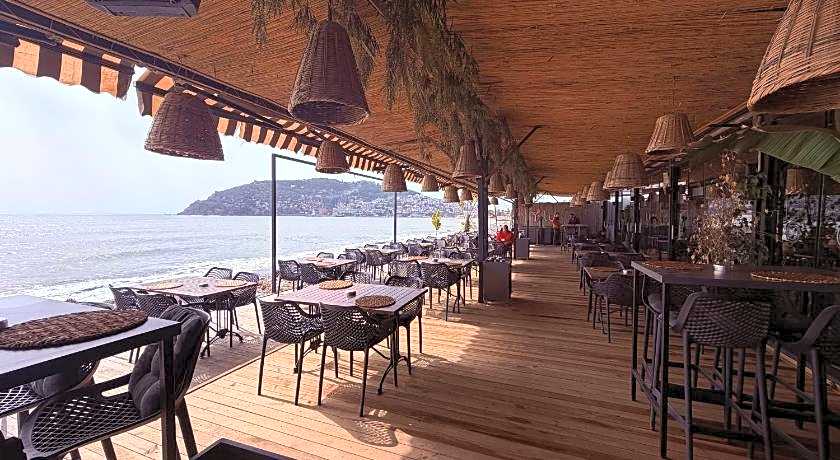 Royalisa Hotel