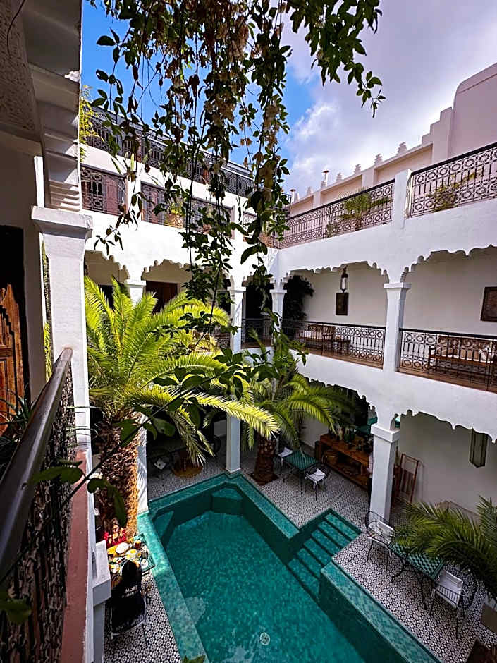 Riad Fabiola Et Spa By La Siredrah