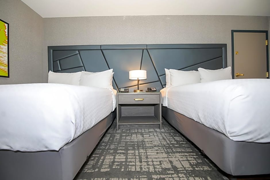 Crowne Plaza Providence-Warwick (Airport) by IHG
