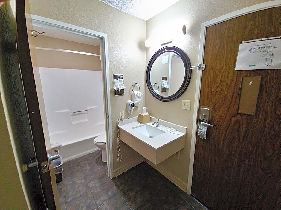 Super 8 by Wyndham Goodyear/Phoenix Area